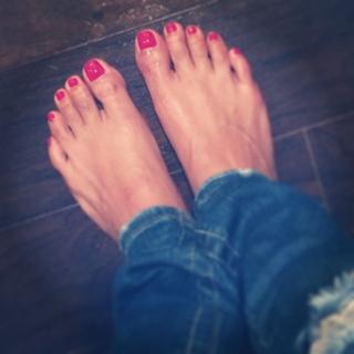 Taniya Nayak feet photo 1