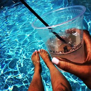 Taniya Nayak feet photo 12