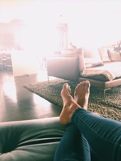 Taniya Nayak feet photo 17