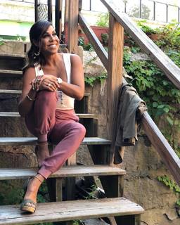 Taniya Nayak feet photo 3