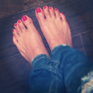 Taniya Nayak feet photo 14