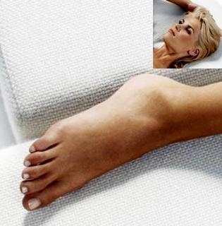 Tanja Dexters feet photo 10