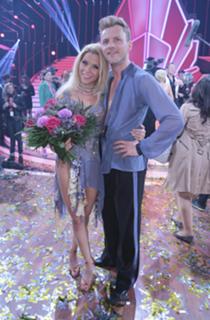Tanja Szewczenko feet photo thumbnail