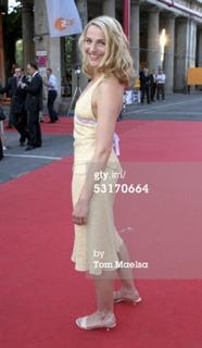 Tanja Wedhorn feet photo thumbnail