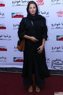 Tannaz Tabatabaei feet photo 11
