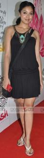 Tanushree Dutta feet photo 14