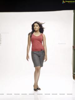 Tanushree Dutta feet photo 17