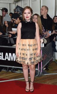 Tanya Burr feet photo 1