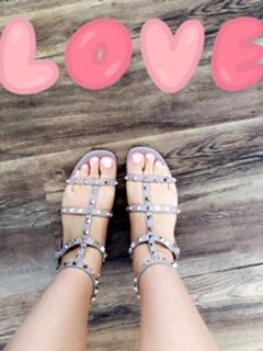 Tanya Burr feet photo 4