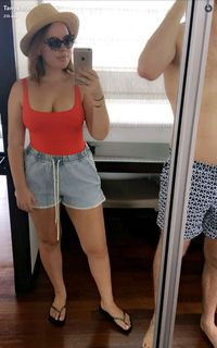 Tanya Burr feet photo 6
