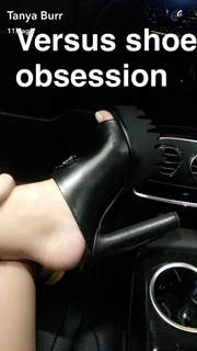 Tanya Burr feet photo 13