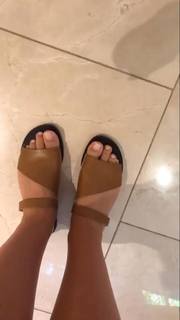 Tanya Burr feet photo 2