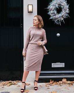 Tanya Burr feet photo 3