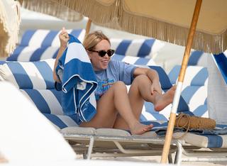 Tanya Burr feet photo 14