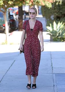 Tanya Burr feet photo 4