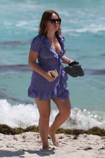 Tanya Burr feet photo 5