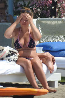 Tanya Burr feet photo 13