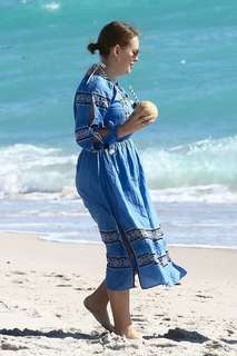 Tanya Burr feet photo 8
