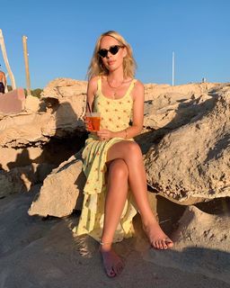 Tanya Burr feet photo 1