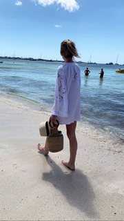 Tanya Burr feet photo 1