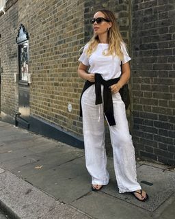 Tanya Burr feet photo 8