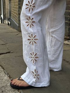 Tanya Burr feet photo 7