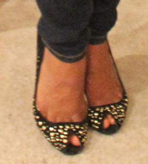 Tanya Chisholm feet photo 11