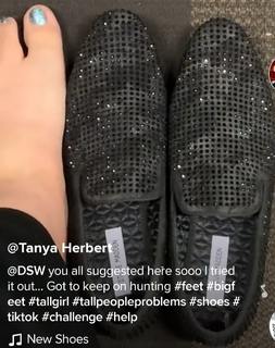Tanya Herbert feet photo 4