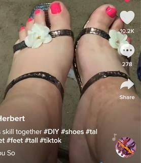 Tanya Herbert feet photo 2