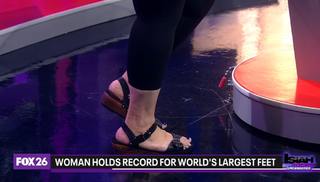 Tanya Herbert feet photo 14