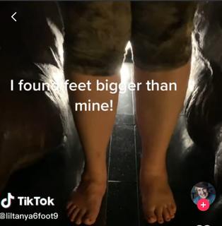 Tanya Herbert feet photo 6
