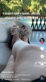 Tanya Herbert feet photo 17
