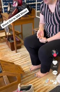Tanya Herbert feet photo 16