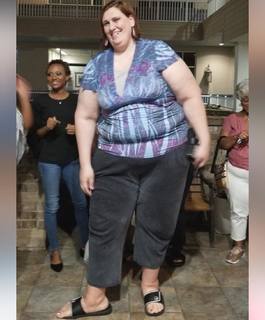 Tanya Herbert feet photo 7