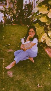 Tanya Maniktala feet photo 17