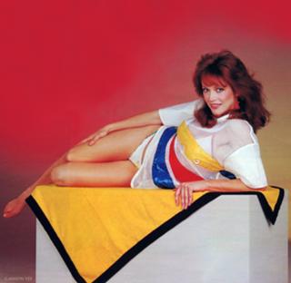 Tanya Roberts feet photo thumbnail