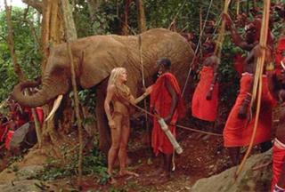 Tanya Roberts feet photo thumbnail