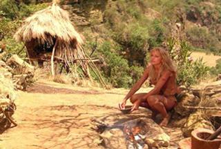 Tanya Roberts feet photo thumbnail