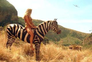 Tanya Roberts feet photo thumbnail