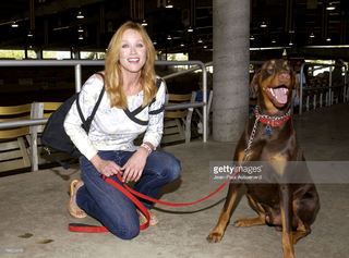 Tanya Roberts feet photo thumbnail