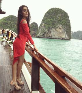 Tanya Sharma feet photo 3