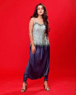 Tanya Sharma feet photo 17