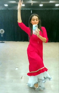 Tanya Sharma feet photo 7
