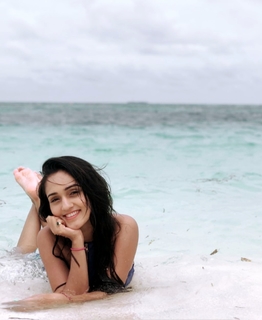 Tanya Sharma feet photo 6