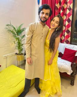 Tanya Sharma feet photo 1