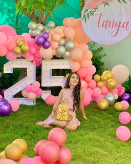 Tanya Sharma feet photo 13