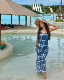 Tanya Sharma feet photo 7