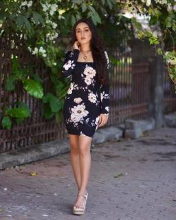 Tanya Sharma feet photo 14