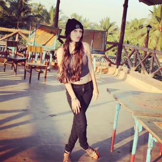 Tanya Sharma feet photo 5