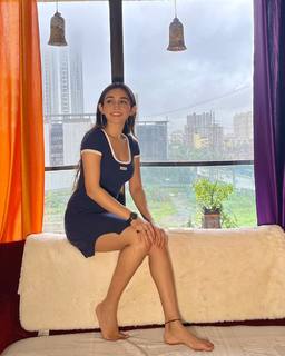 Tanya Sharma feet photo 5